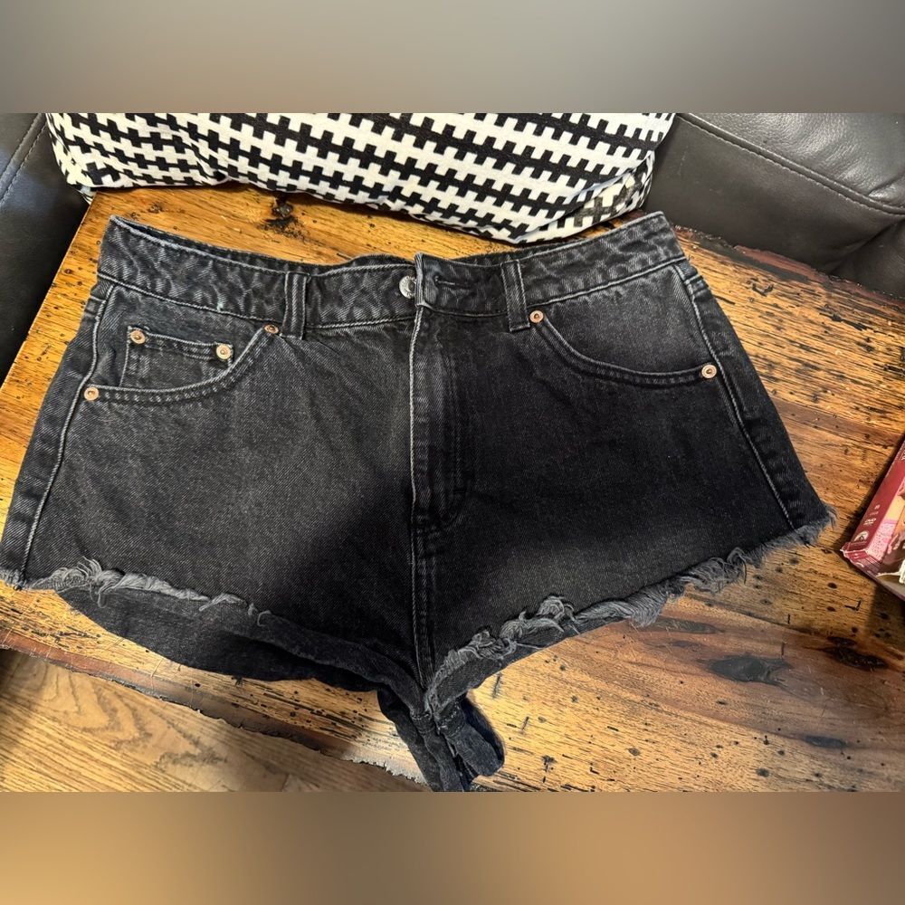 High-Rise Black Denim Women’s Shorts - Distressed Hem
